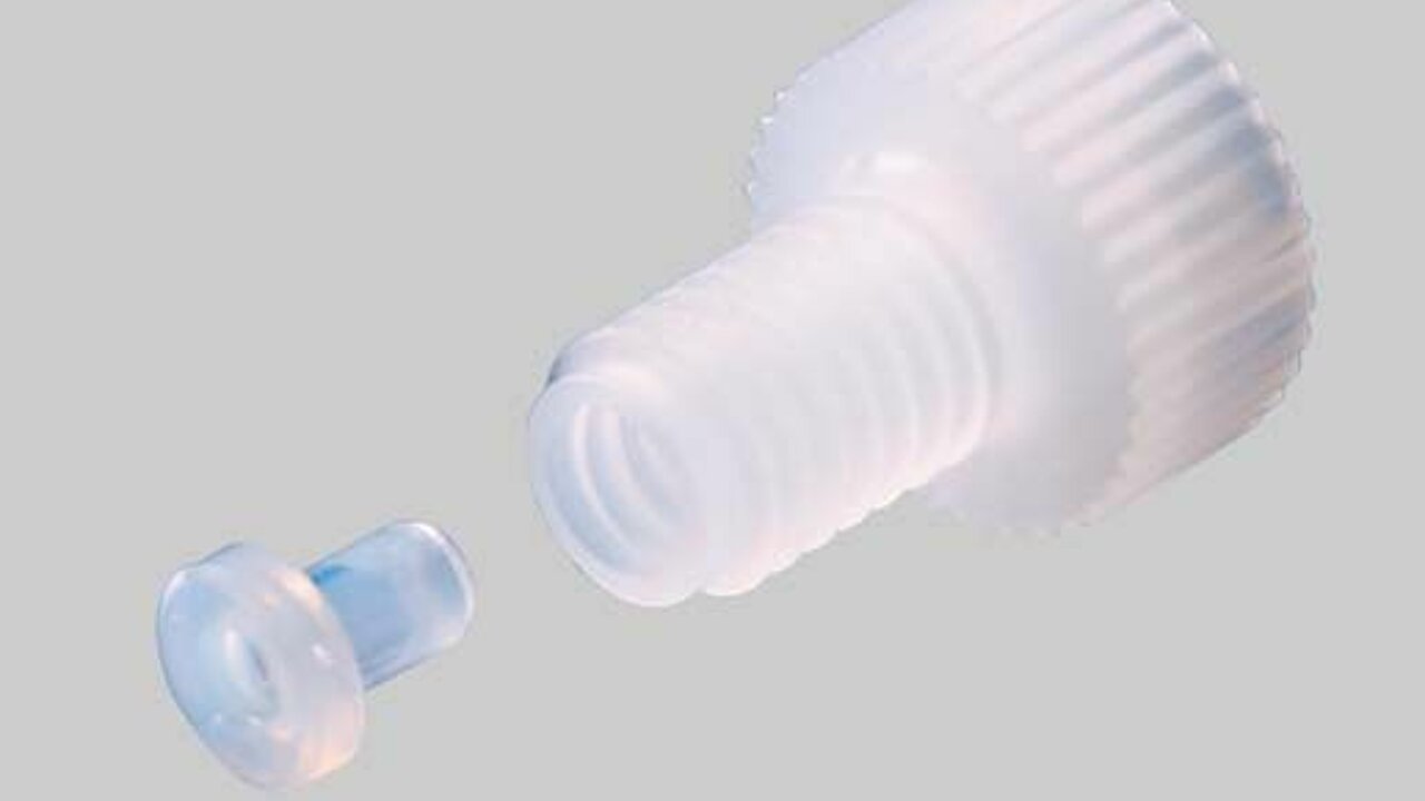 Fittings for PTFE tubes Flare type and flange type fittings